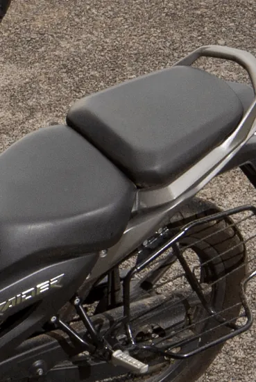 Split seat with premium rexin